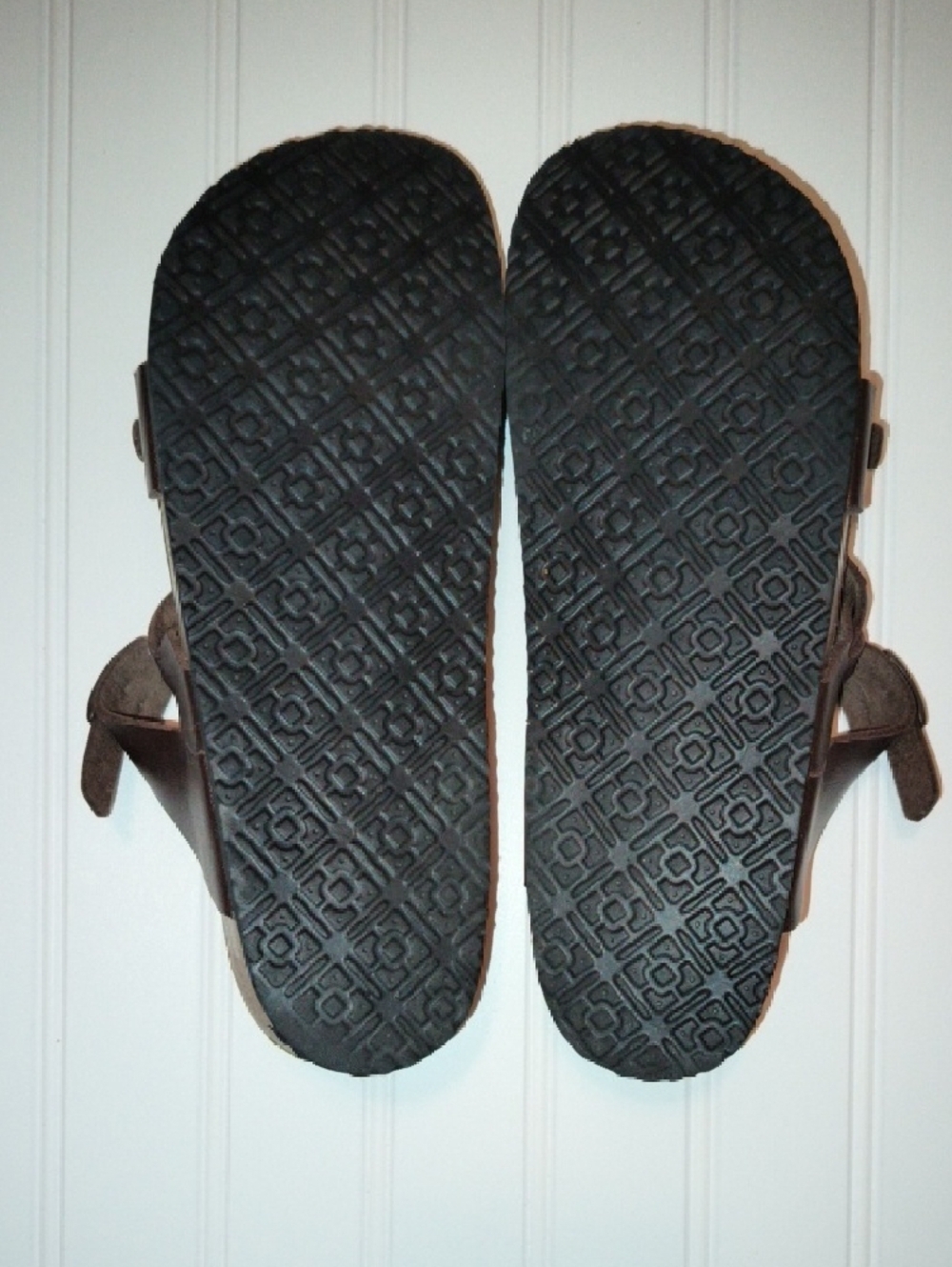 [5x$20] Aerothotic Brown Leather Braided Triple-Strap Sandals / Size 9 - Picture 3 of 4